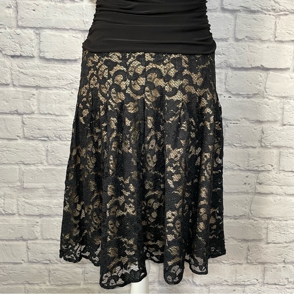 FRANK Lyman Design Cowl Neck Floral Lace Skirt Ruched Bodice A Line Dress Size 6 - Picture 6 of 12